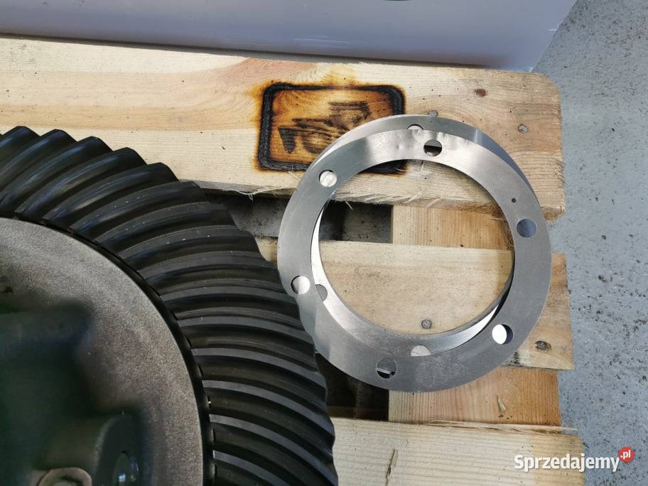 Wałek ataku Koło talerzowe Case MX Magnum 2005r Wilkowo