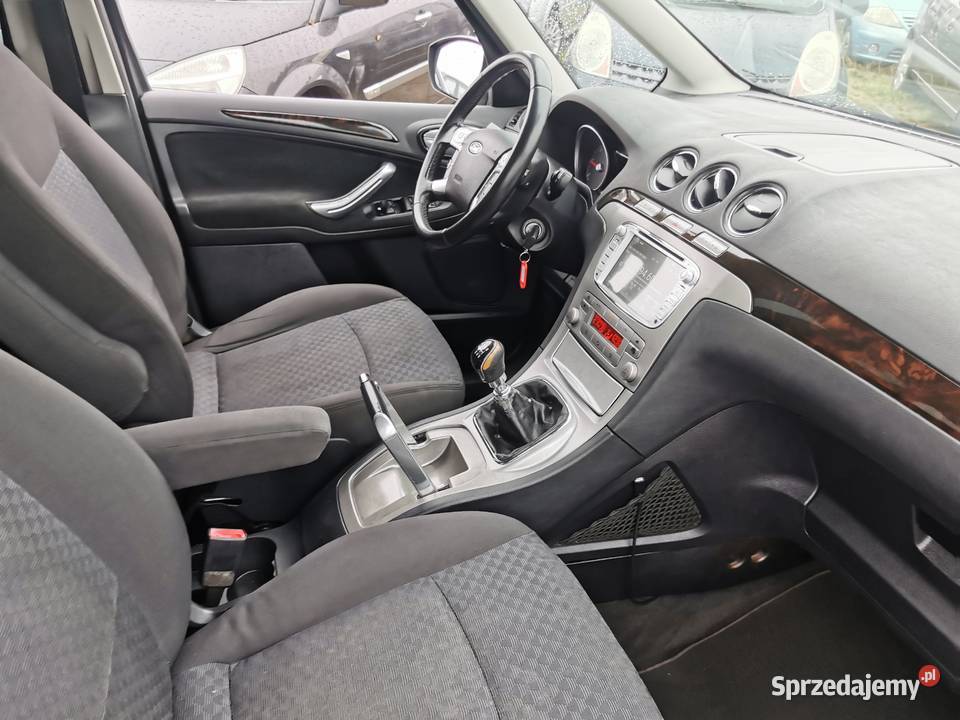 FORD GALAXY 7 OSOBOWY lakier metallic Leszno