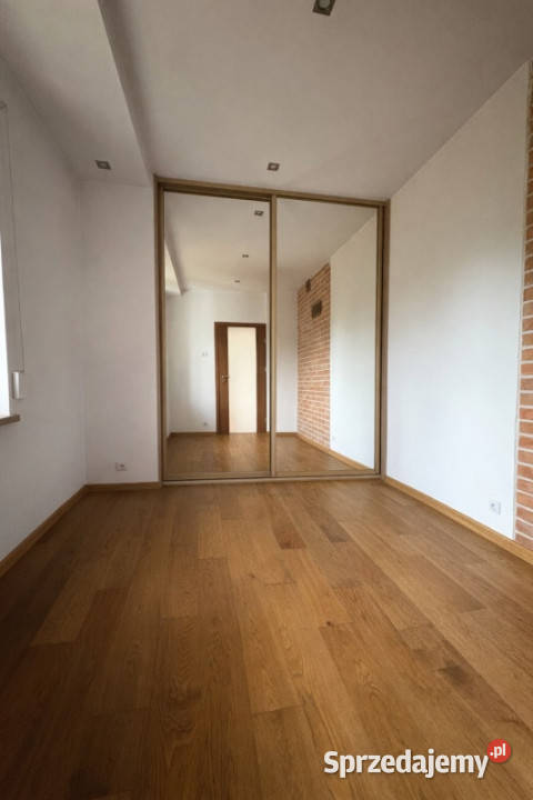 Dwa domy na jednej posesji 170m2 mazowieckie Komorów sprzedam