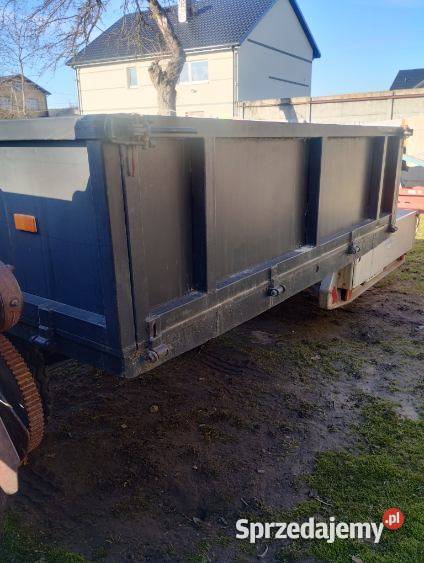 Przyczepa jednoosiowa wywrotka na trzy strony nieuszkodzony Mnichów