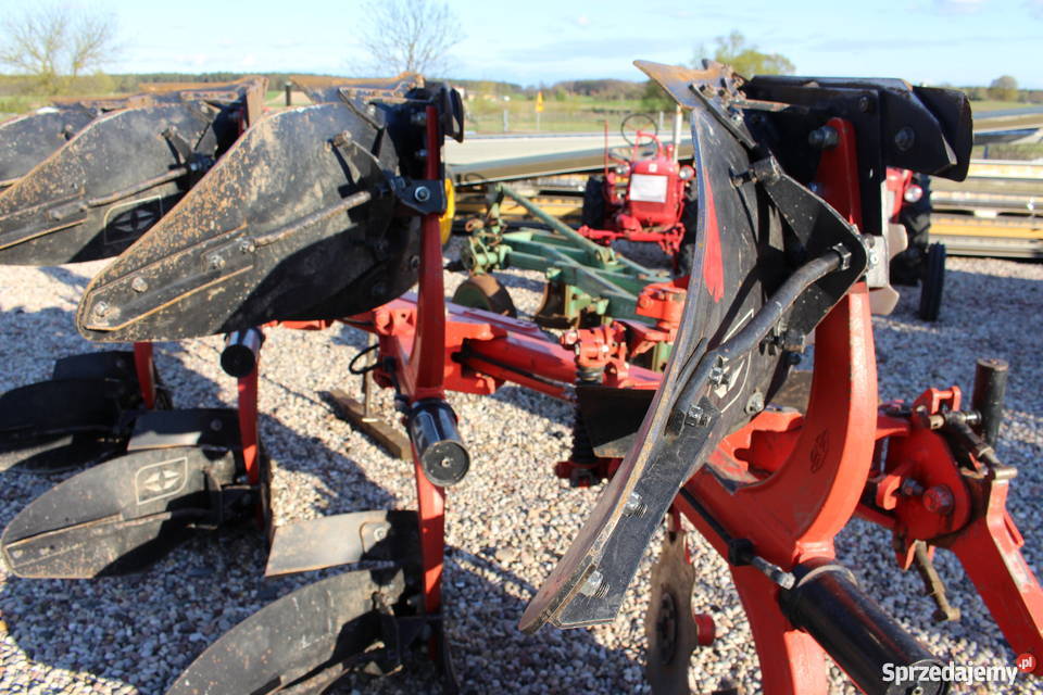 Gregoire Besson RY47obracane pługipług Sokoły