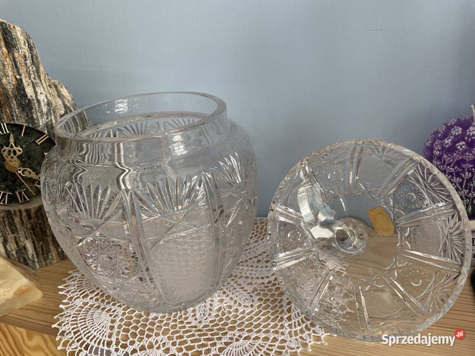 Krysztalowa duza bomboniera mat wiedenski huta dolnośląskie Jelenia Góra sprzedam
