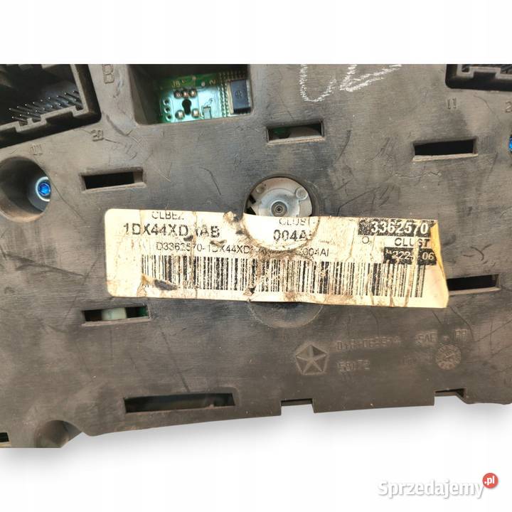 LICZNIK ZEGARY P05107004AI Chrysler Sebring III