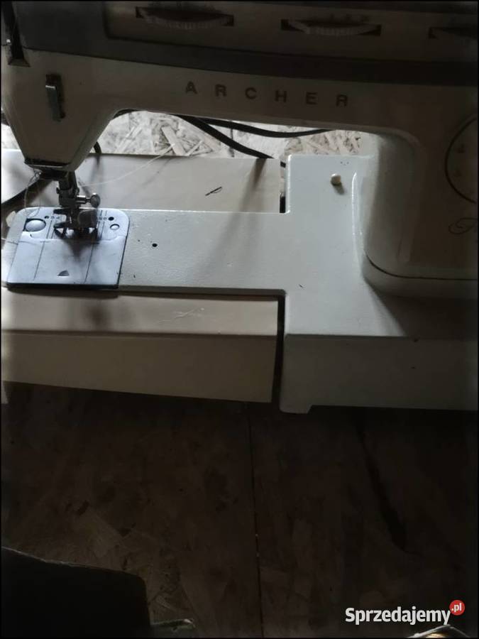 Maszyna do szycia plus nici wielkopolskie Gulcz