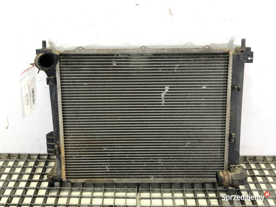 CHŁODNICA WODY HYUNDAI i20 14 90 RADIATOR osobowe