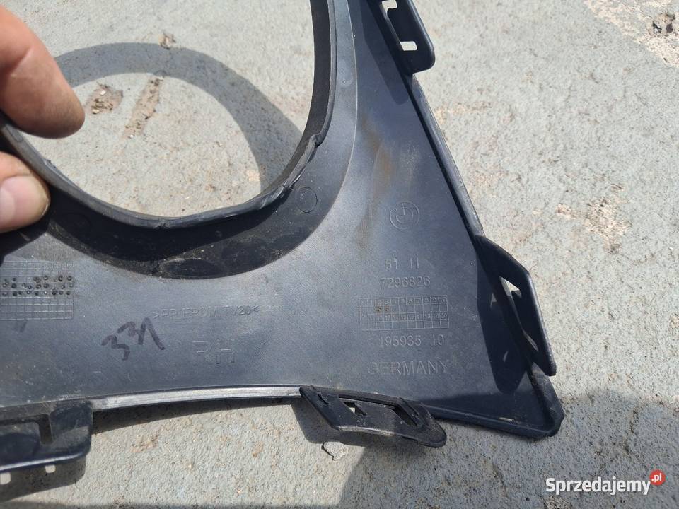 Osłona prawa halogenu bmw i3 przed lift Koło