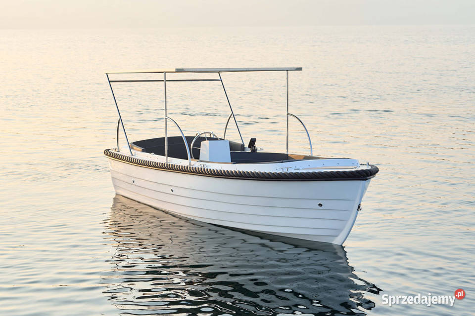 Elektryczna Łódź 485