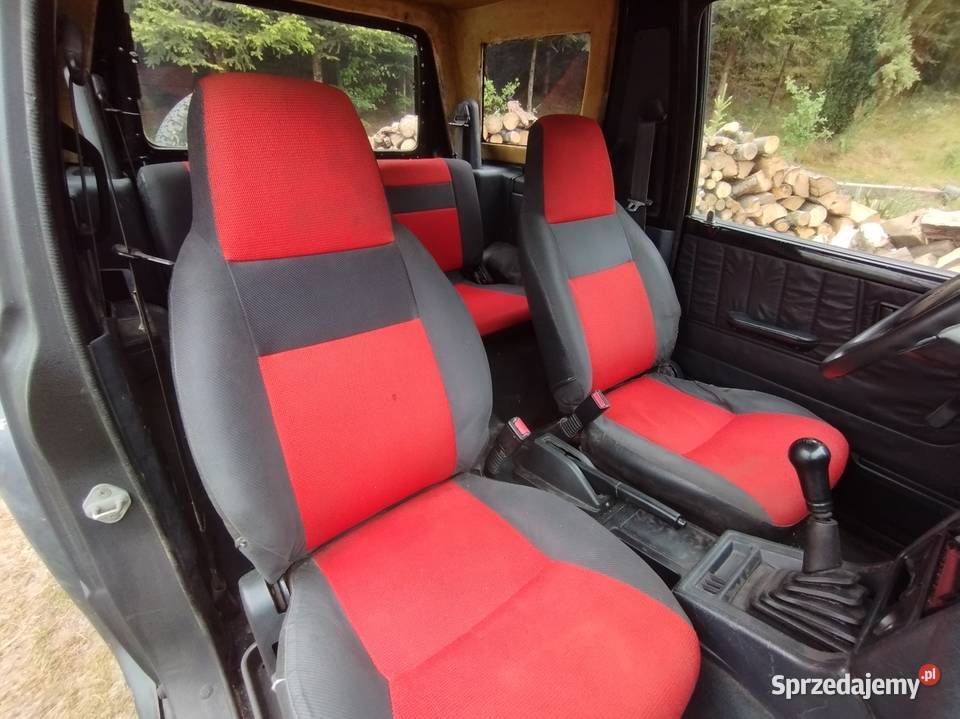 Fotele siedzenia komplet Suzuki Vitara 1 Geo Majdan Łuczycki