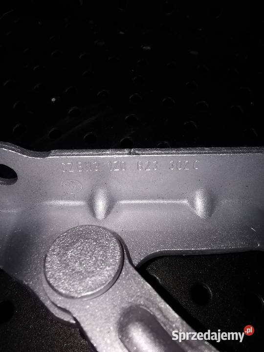 VW GOLF 7 5G0823302B RAWY ZAWIAS MASKI osobowe Luzino