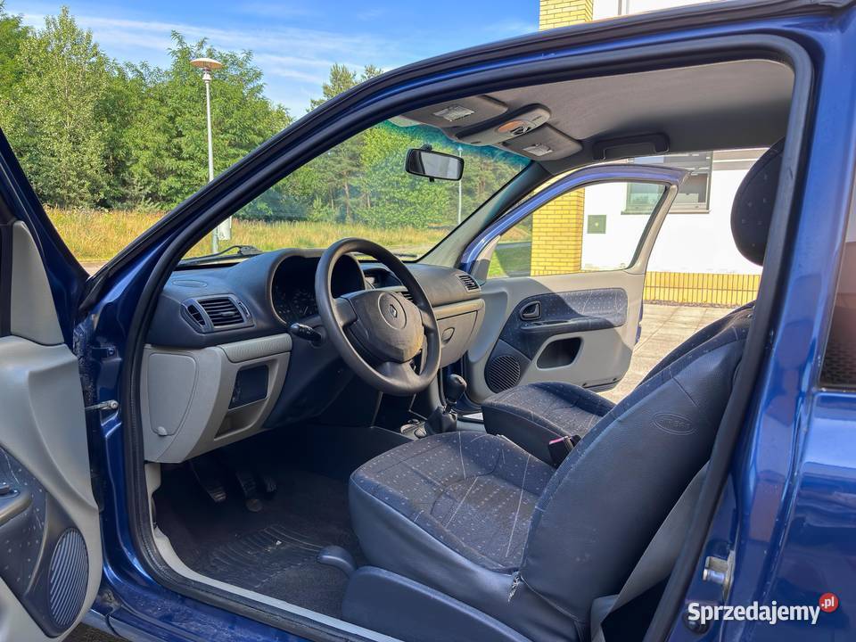 Renault Clio 2 II 14 16 V 98 Expression manualna Clio Poznań