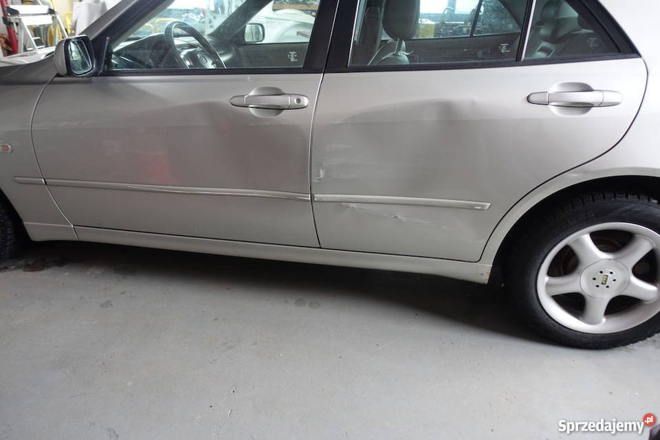 Lexus IS 200 159 OKAZJA serwisowany w ASO mazowieckie Warszawa