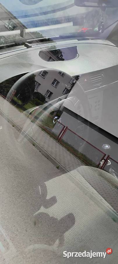 Sprzedam zadbanego Opla Merivę 18 Benz gaz 2003r Samochody osobowe Fałków