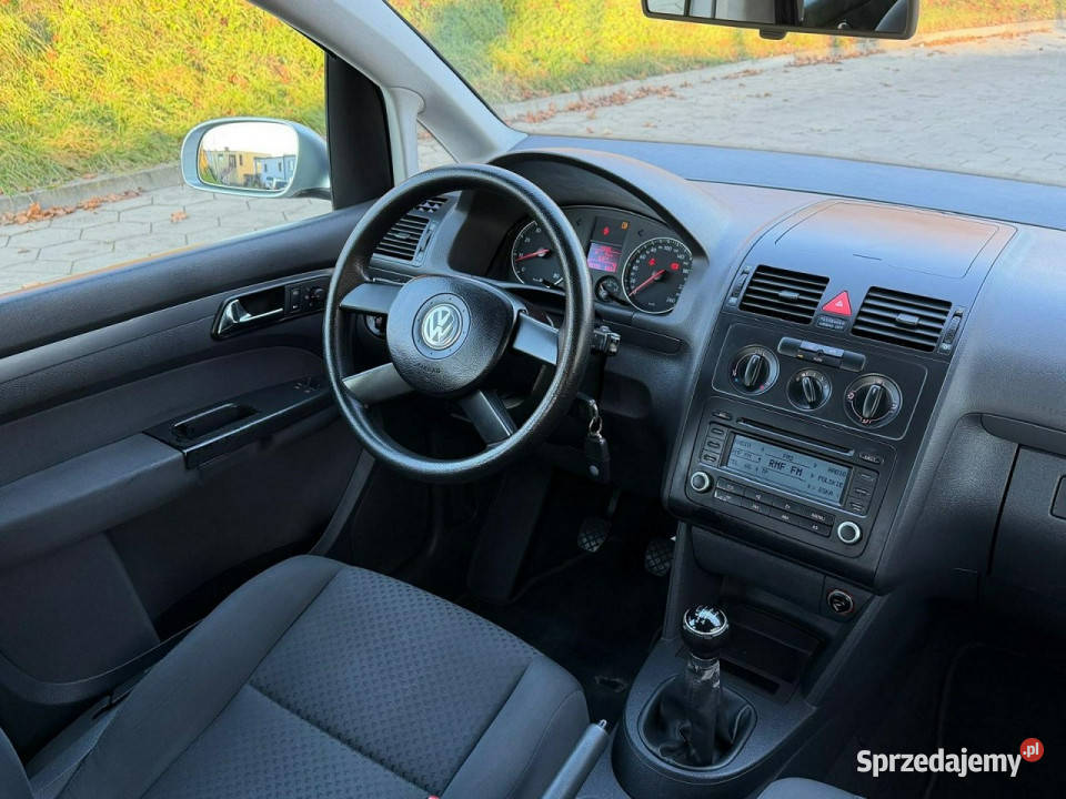 Volkswagen Touran Volkswagen Touran 16 Benzyna Gostyń sprzedam