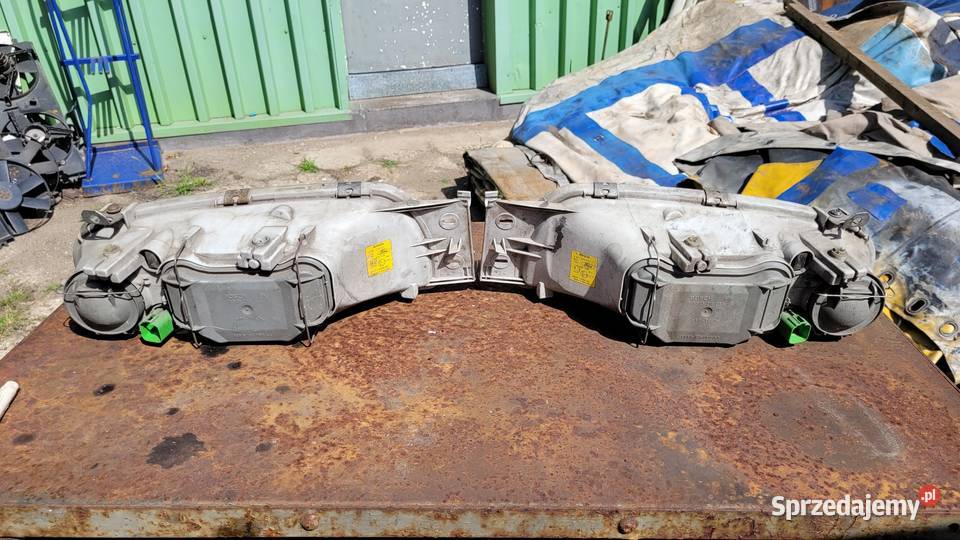 Lampy przednie Ford Courier mk4 lampy przednie Oświetlenie Łagów