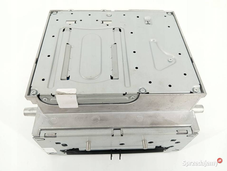 RADIONAWIGACJA A2059004236 MercedesBenz Cklasa sprzedam