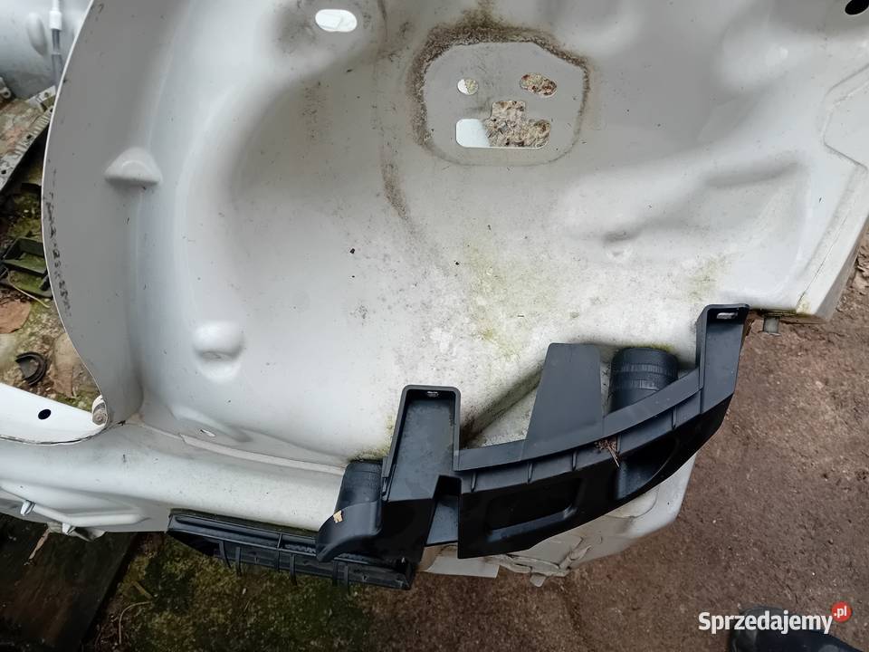 Citroen C3 III wanna pas tylny ćwiartka osobowe Części samochodowe