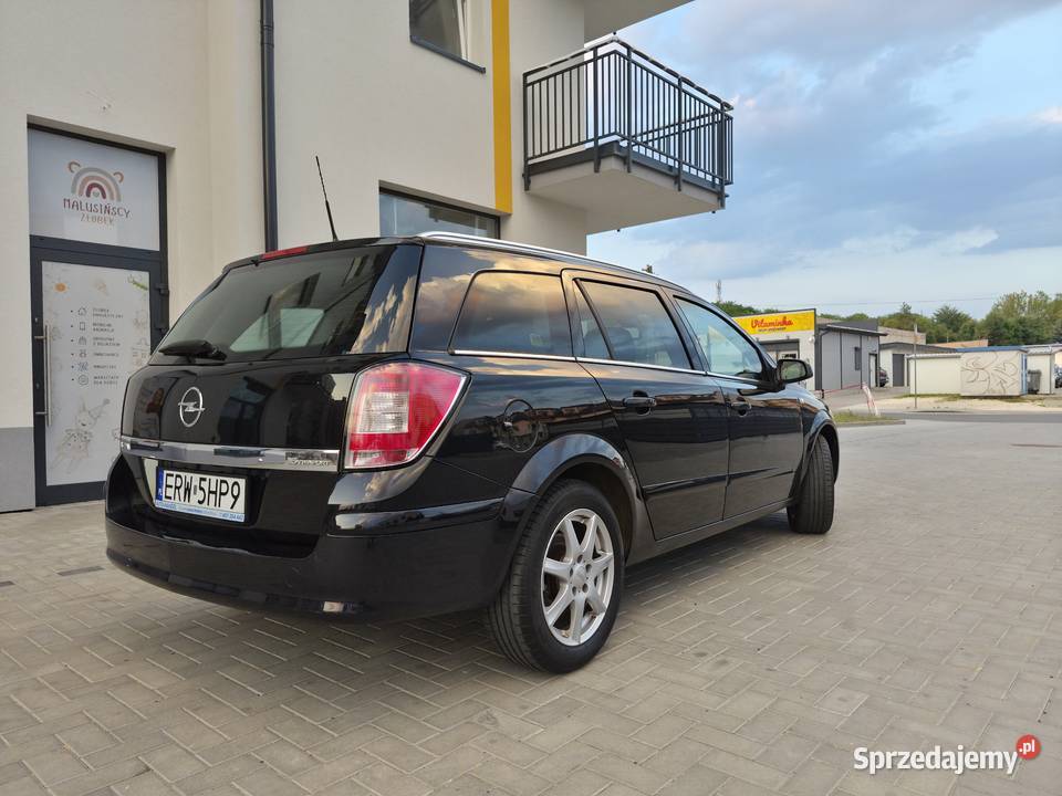 Opel Astra H Lift16 Benzyna stanBez grama Radomsko