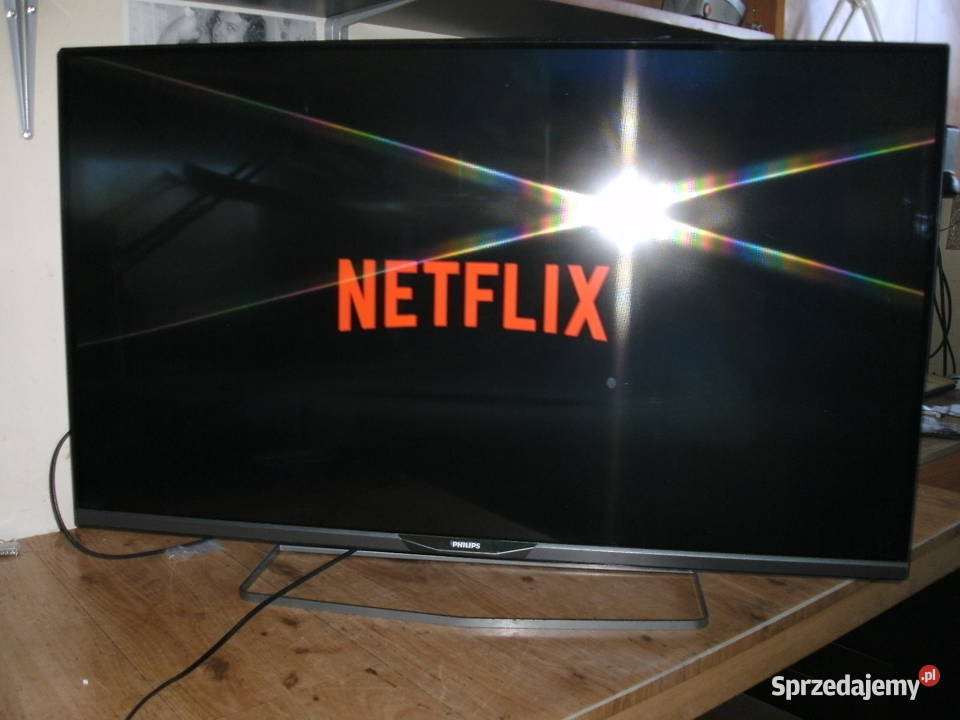 Philips LED 42 Smart TV z WiFi 3D Ambilight Karlino