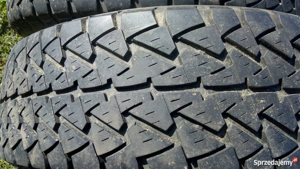 Opony Goodyear Wrangler Terenowe R 15 21575 AT