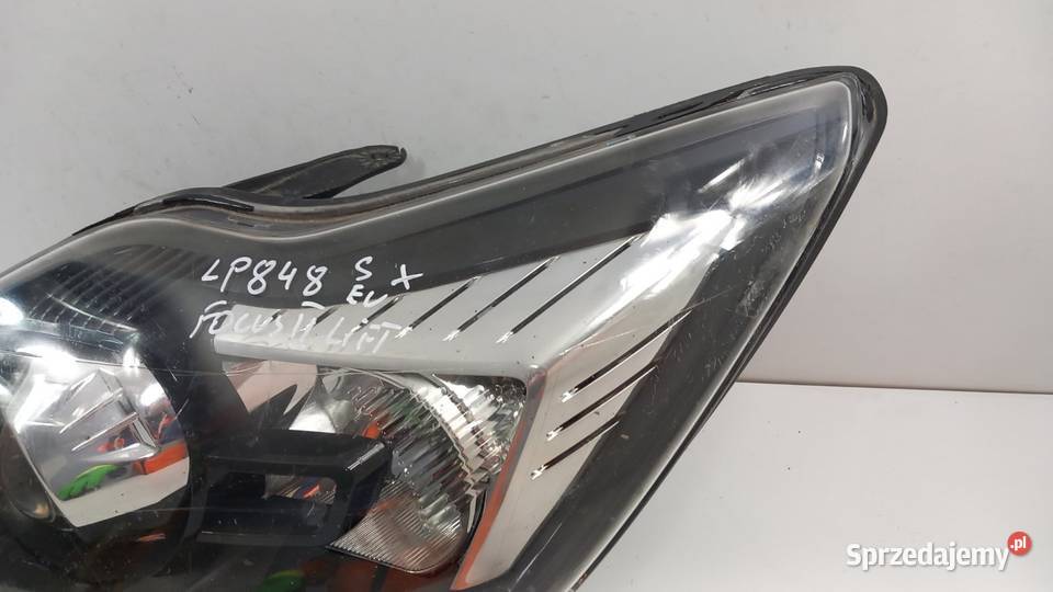 FORD FOCUS MK2 LIFT LAMPA PRZÓD LEWA SOCZEWKA EU osobowe Zbierkowo sprzedam