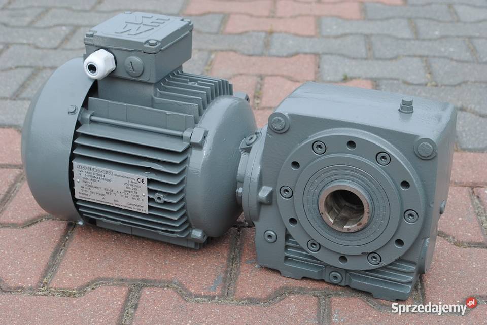 Motoreduktor kątowy 11kw 37obrmin firmy Kargowa sprzedam