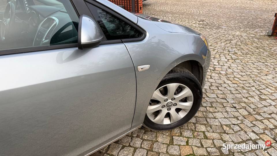 Opel Astra 2015 Diesel 16 Szary Zadbany Bogate wielofunkcyjna kierownica Łódź