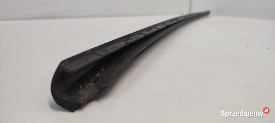 SKODA KAROQ LISTWA SZYBY PRZÓD LEWA 57A854327