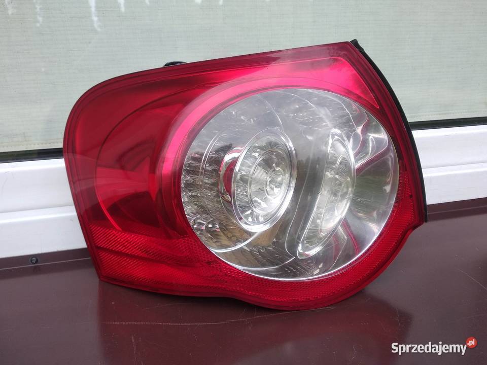 VW Passat B6 kombi Variant lampa tył tylna lewa łódzkie Sieradz