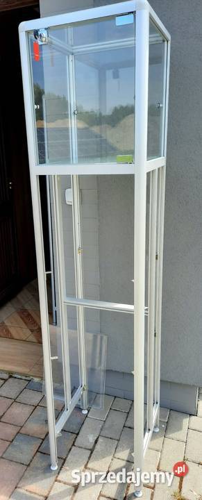 Gablota ekspozycyjna półki Pozostałe Żodyń sprzedam