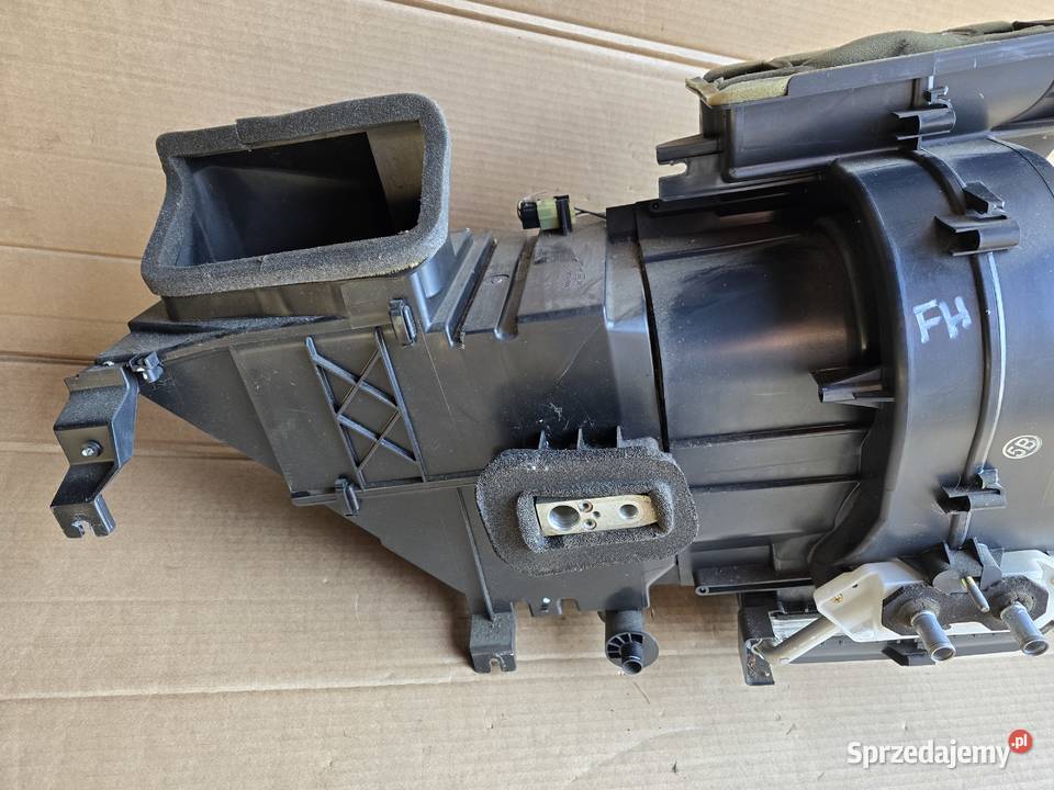 Suzuki Ignis I FH 0003 nagrzewnica ogrzewania Legnica