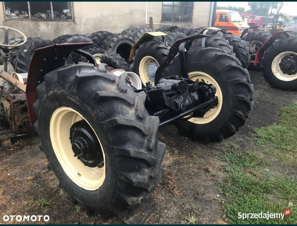 Przedni napęd Oś napędowa URSUS ZETOR DUŻY WYBÓR nieuszkodzony Gniezno