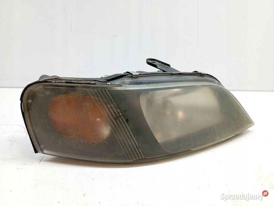 LAMPA PRZÓD PRAWA EUROPA Mitsubishi Space Star I świętokrzyskie