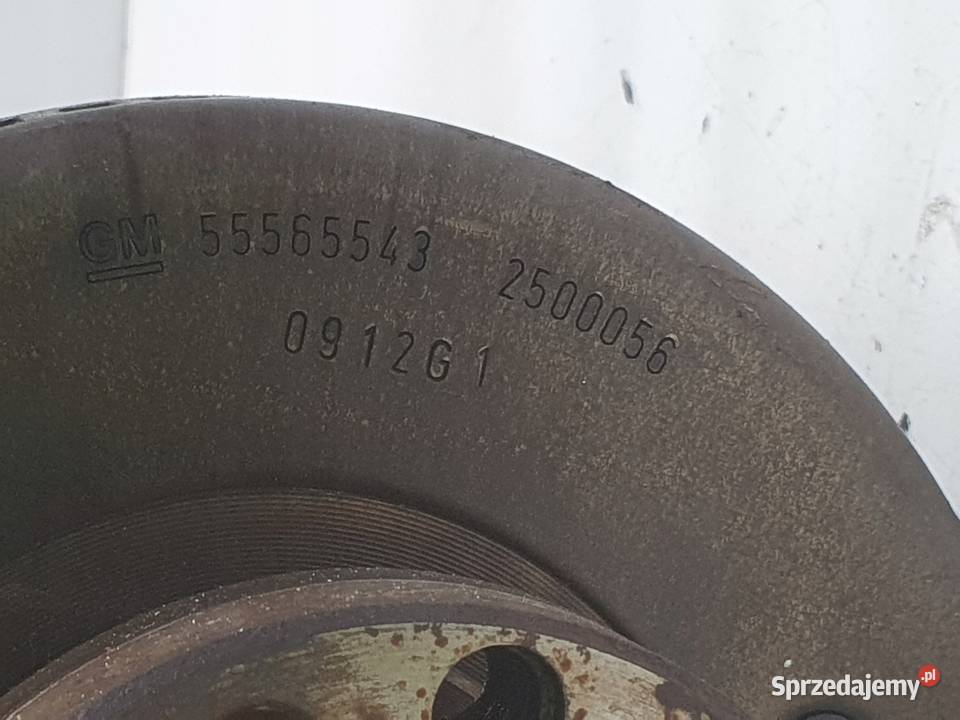 Opel Corsa D 10 12V WAŁ KORBOWY A10XEP 55562314 osobowe Rudka