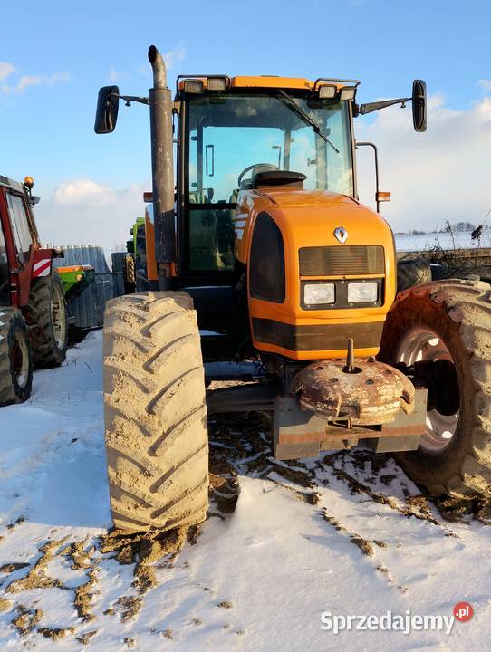Ciągniki rolnicze Renault Ares 826 w oryginale świętokrzyskie Staszów