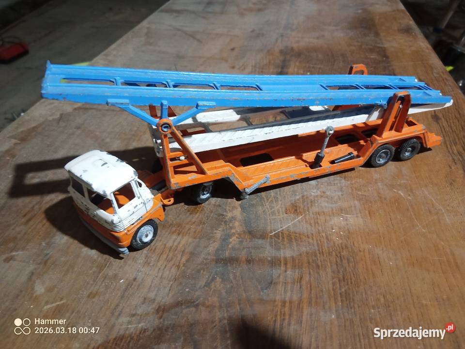 Model Corgi major w skali 143 Ciosaniec