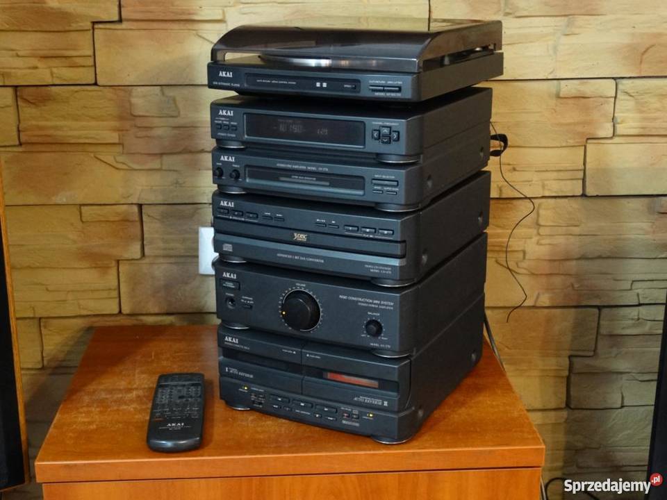 Wieża Akai gramofon pilot mocna i sprawna podkarpackie Jasło sprzedam