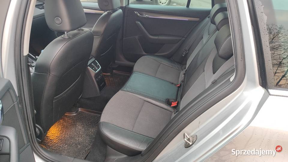 Octavia 3 bogate wyposażenie 1996cm3 Kraków