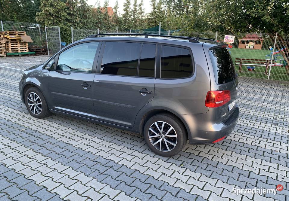 2011 Volkswagen touran 16 tdi BEZWYPADKOWY salon Koło sprzedam