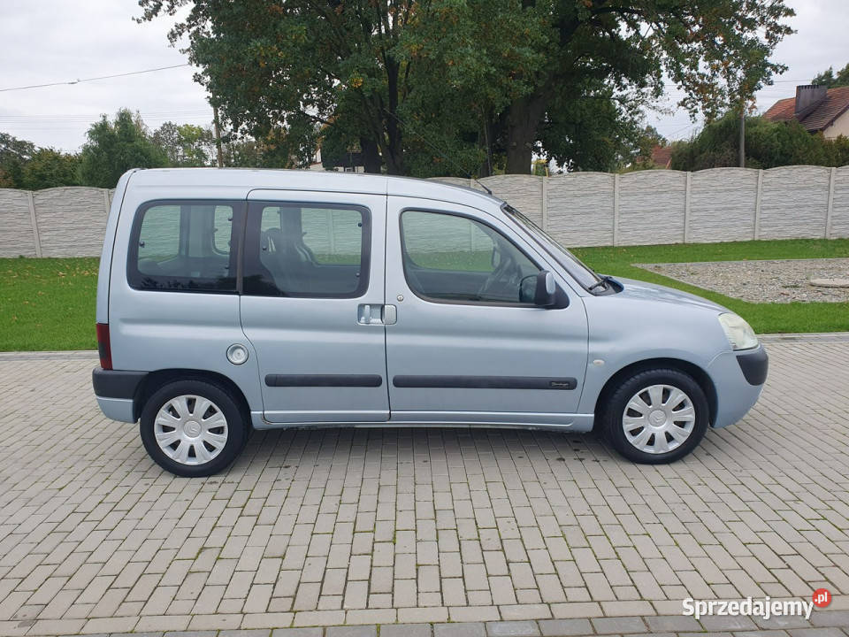 Citroen Berlingo 16 109 Benzyna Klima Tempomat Strobice