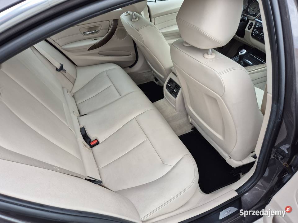 Bmw F30 modernline 320d 1995cm3 Ostrów Mazowiecka