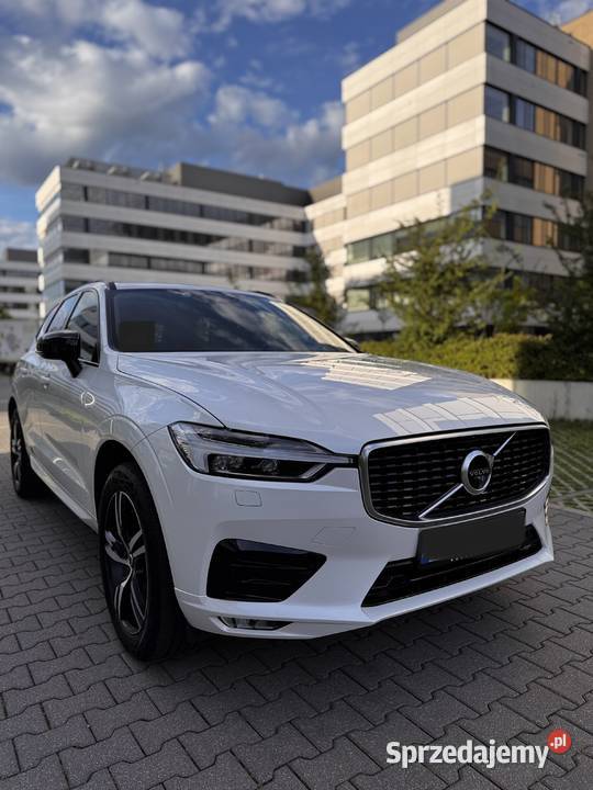 Volvo XC60 RDesign B5 D AWD 235 MHEV Panorama wielkopolskie