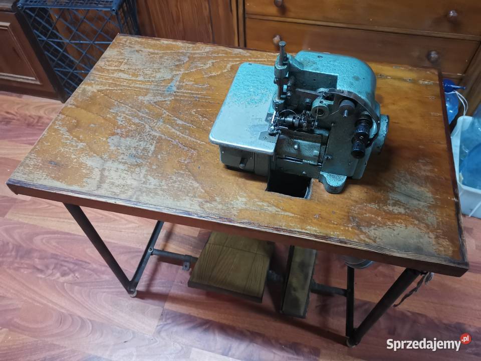 Maszyna do szycia owerlok Famad 3 nitkowy Łódź