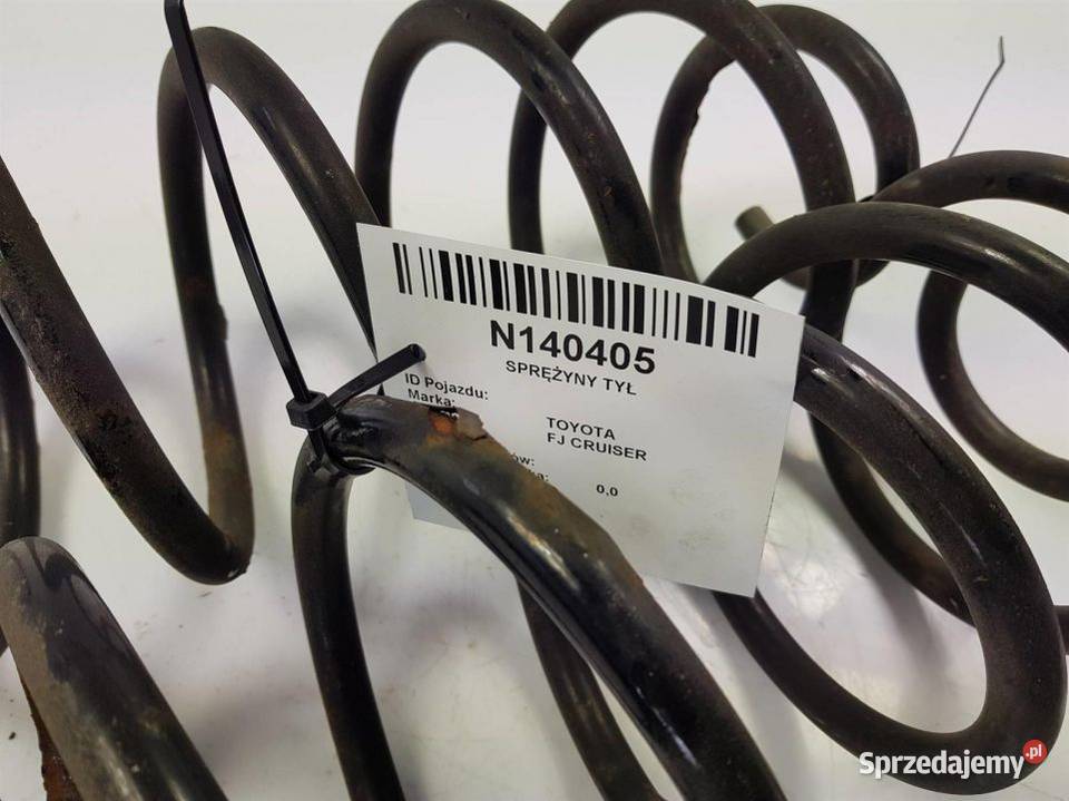 SPRĘŻYNY TYŁ FJ CRUISER sprzedam