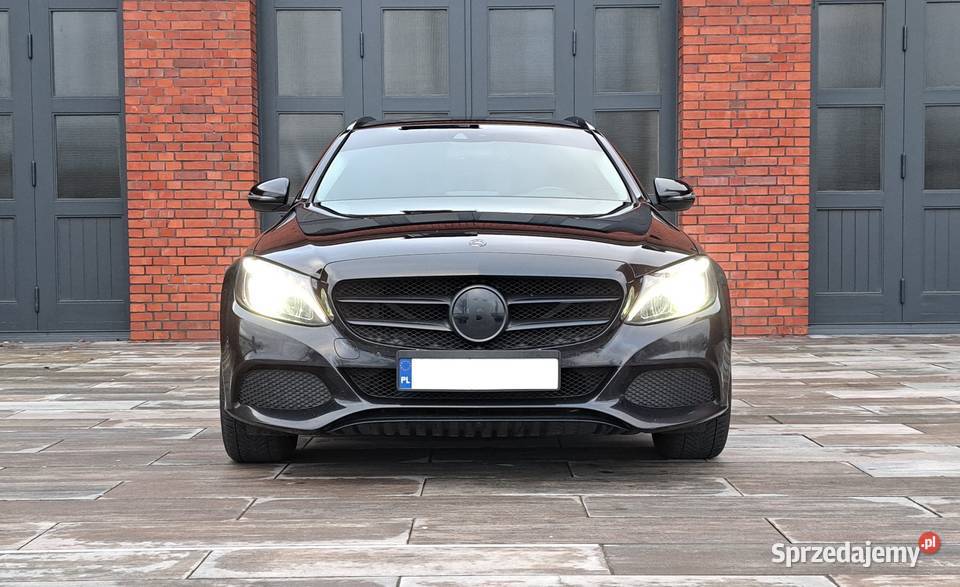 Mercedes C klasa 22 diesel automat FUL LED sam czujnik deszczu Gorzów Wielkopolski