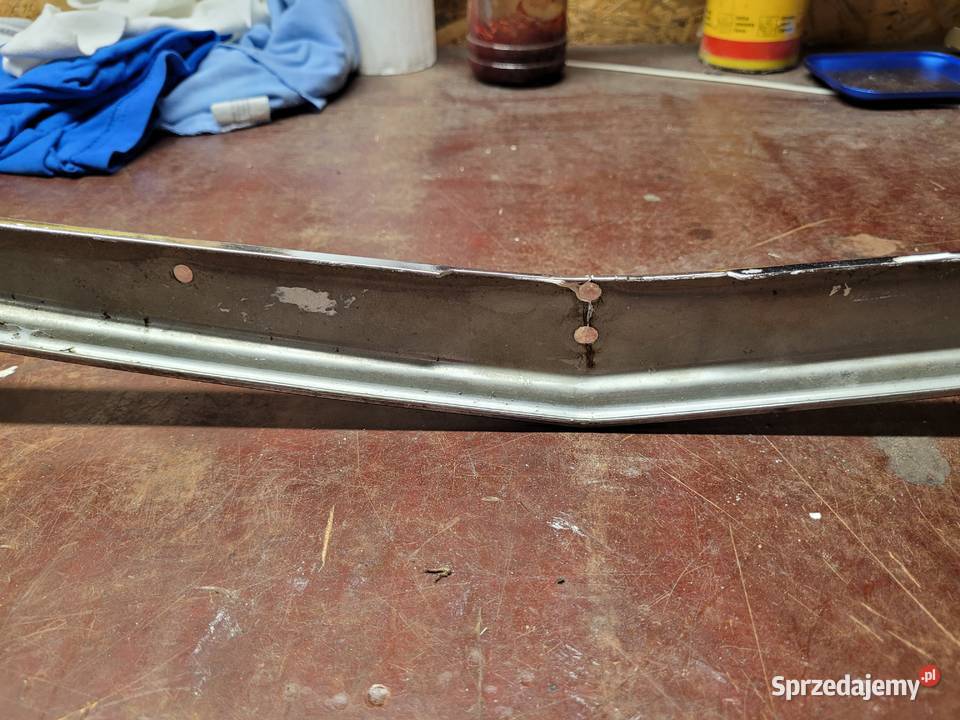 Mercedes Benz 190 ramka grilla Atrapy Mąchocice Kapitulne