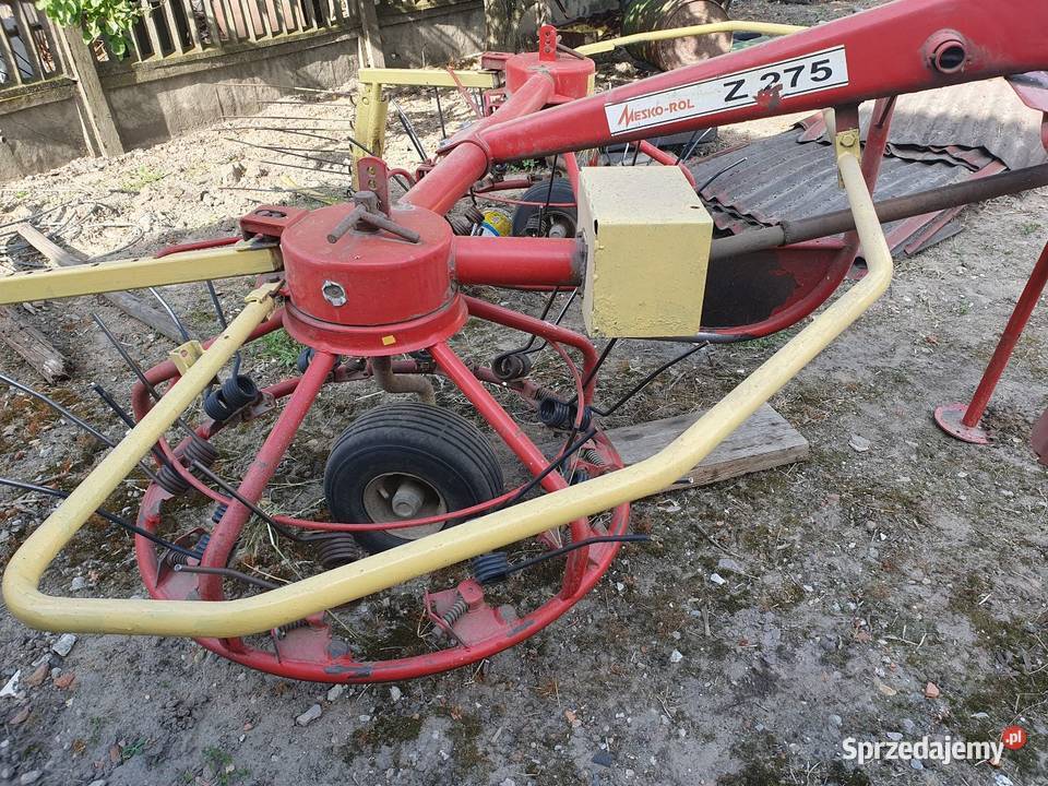 Przetrząsaczo zgrabiarka karuzelowa Z 275MESKO łódzkie Parądzice sprzedam