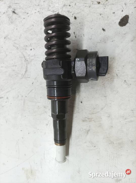 POMPOWTRYSKIWACZ 038130073F 0414720007 19 TDI Pompowtryskiwacze