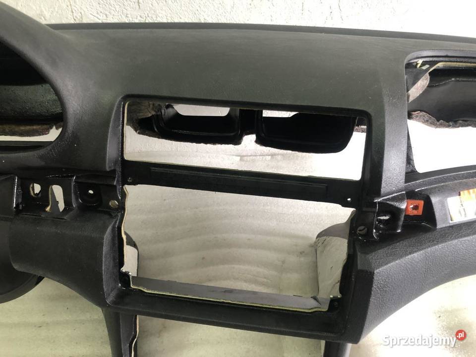 DESKA ROZDZIELCZA KOKPIT 8222255 BMW E46 EU wielkopolskie