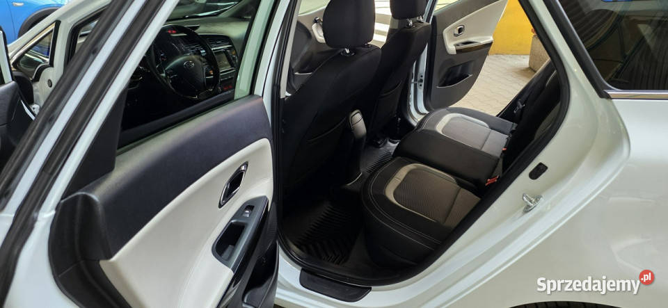 Kia Ceed 20142015 Opis W podanej roczna czujnik deszczu Mysłowice