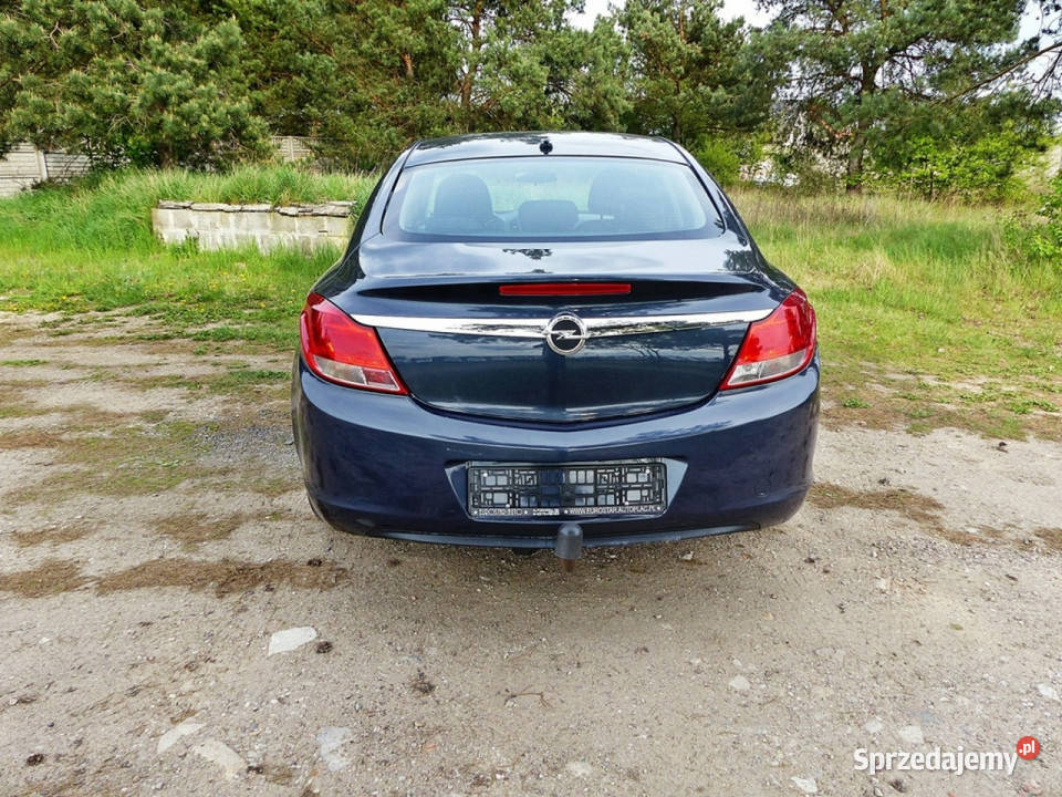 Opel Insignia 18i 140 ClimatronicAluPełna Piła
